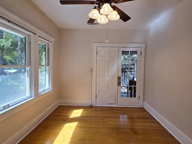 921 E Terrace Ave #A — Photo 20