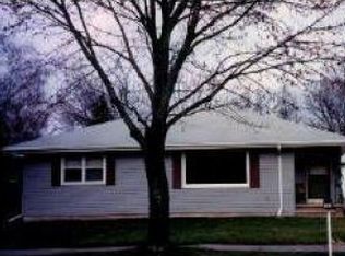 1824 E John St, Appleton, WI 54915