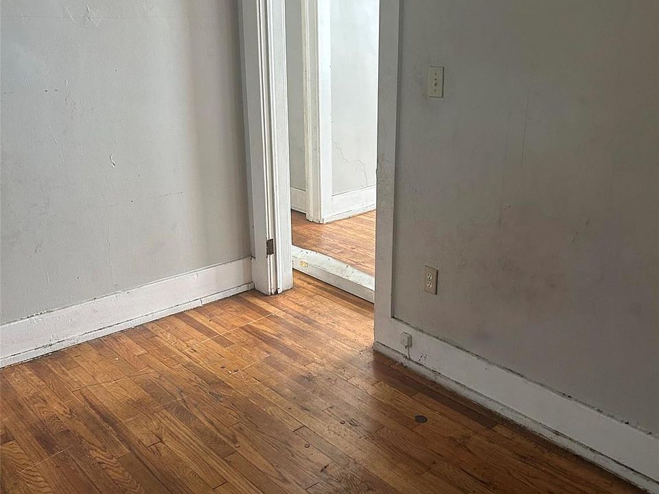 169 Avalon St, photo 12