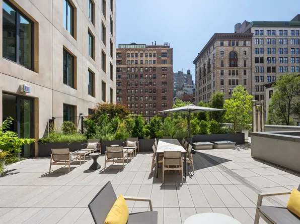 21 East 12th Street image 18 of 19