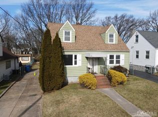 29 Dunbar Ave, Fords, NJ 08863