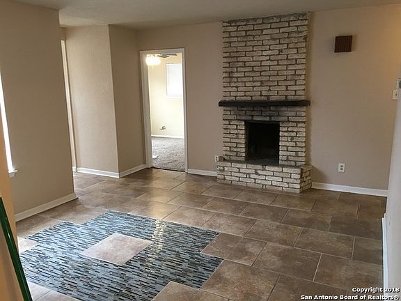3rd image of 13338 Chesterton Dr
