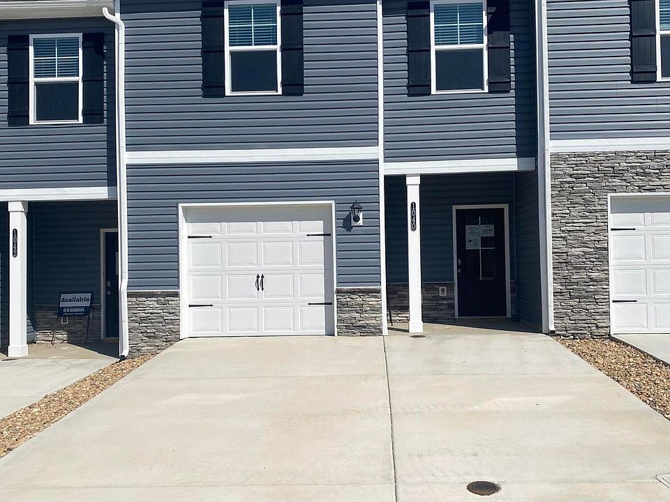 1st image of 1040 Saylors Pl