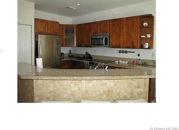 4th image of 7418 NW 107th Ct #7418