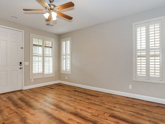 4th image of 2650 E Wildhorse Pl