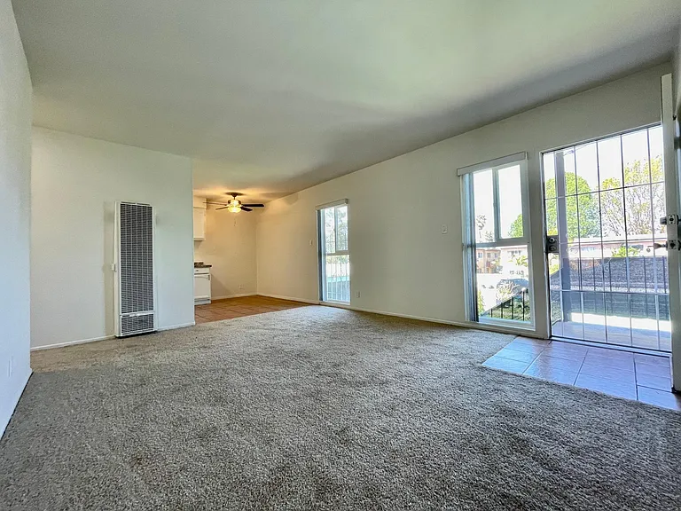 815 N Rose Ave #A2 — Photo 8