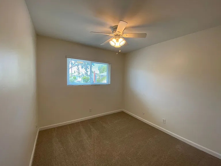 Breakwater Townhomes — Photo 25