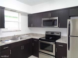 132 NW 6th Ave, Hallandale Beach, FL 33009