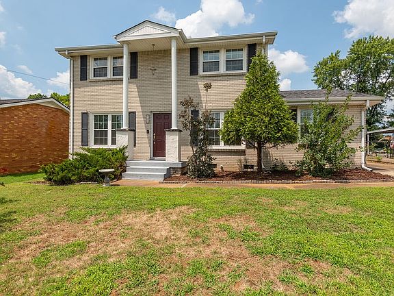 2nd image of 726 Ringgold Dr