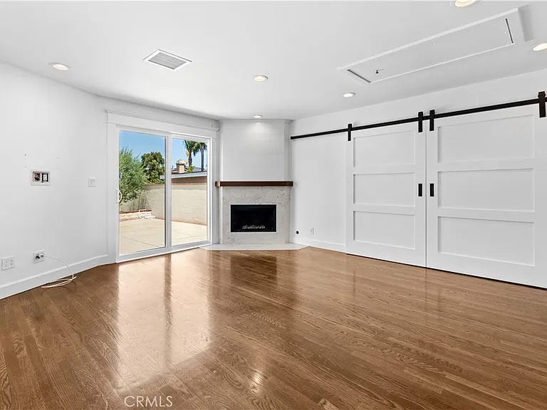 659 W Sycamore Ave — Photo 23