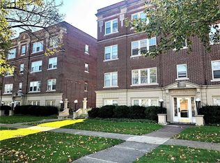 11843 Lake Ave APT 15, Lakewood, OH 44107