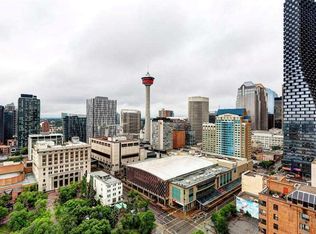 221 6th Ave SE #2811, Calgary, AB T2G 4Z9