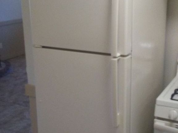 5th image of 200-240 W Chase Ave #643