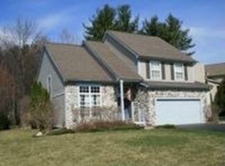 85 Lakeshore Vis, Howell, MI 48843