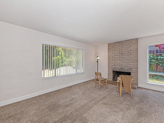 3rd image of 6530 Steffano Ct