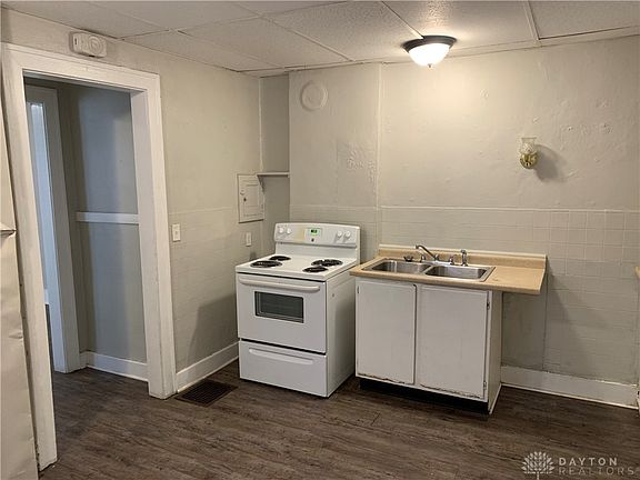 5th image of 35-37 E Hudson Ave #35