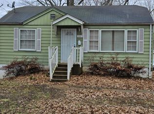 2017 Raft Dr, Saint Louis, MO 63133