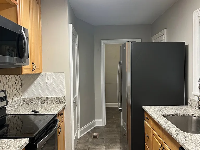 208 Shawnee Trl — Photo 5