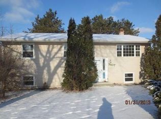 3107 Foliage Ln, Rockford, IL 61109