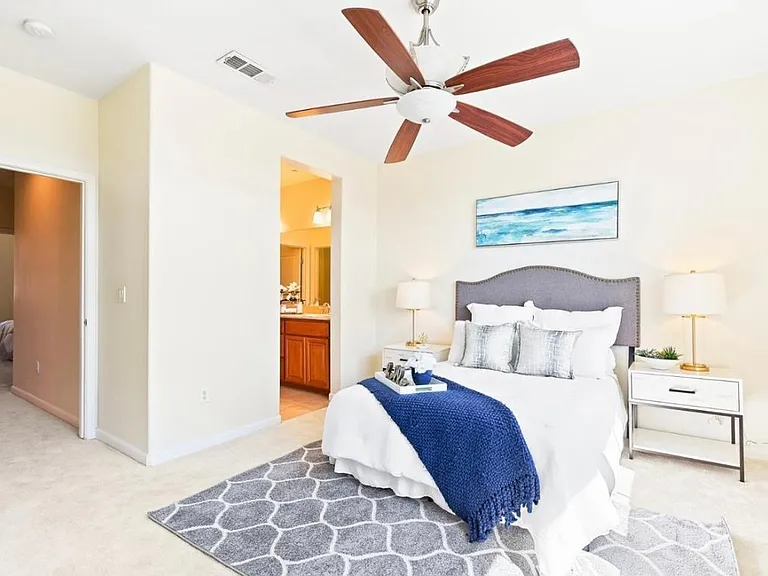 658 Luna Park Dr — Photo 14
