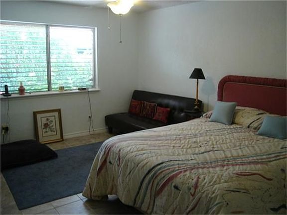 4th image of 3214 Antilles Dr