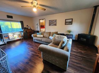 9125 E 375 N, Churubusco, IN 46723