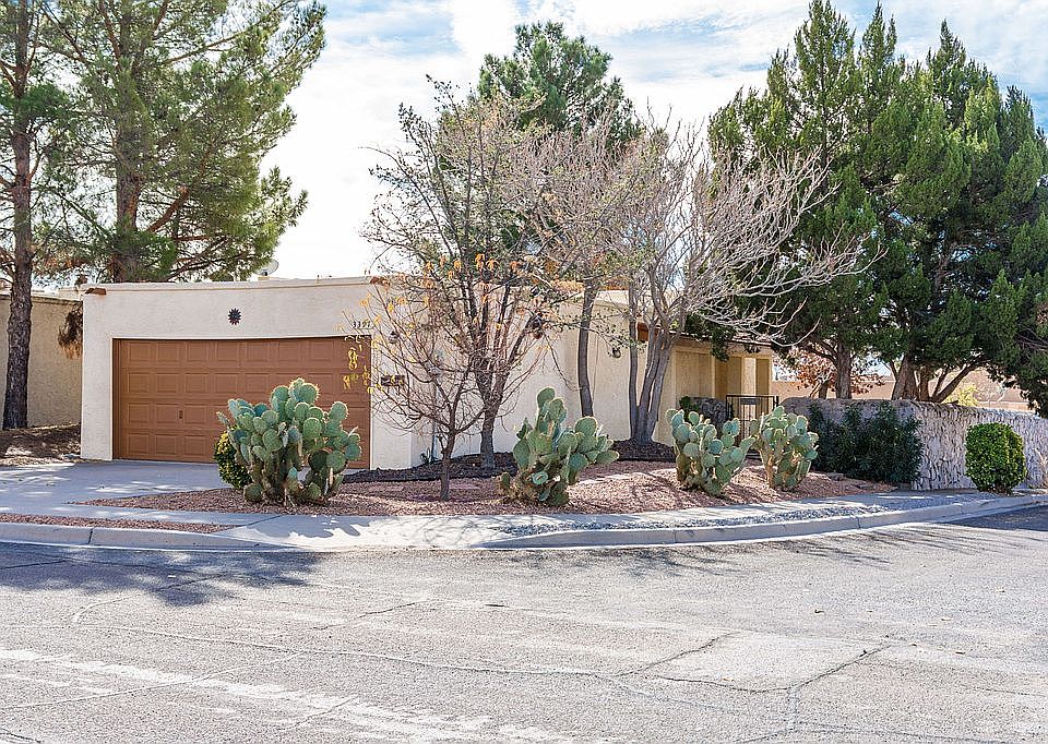 1st image of 3397 Venus St #1