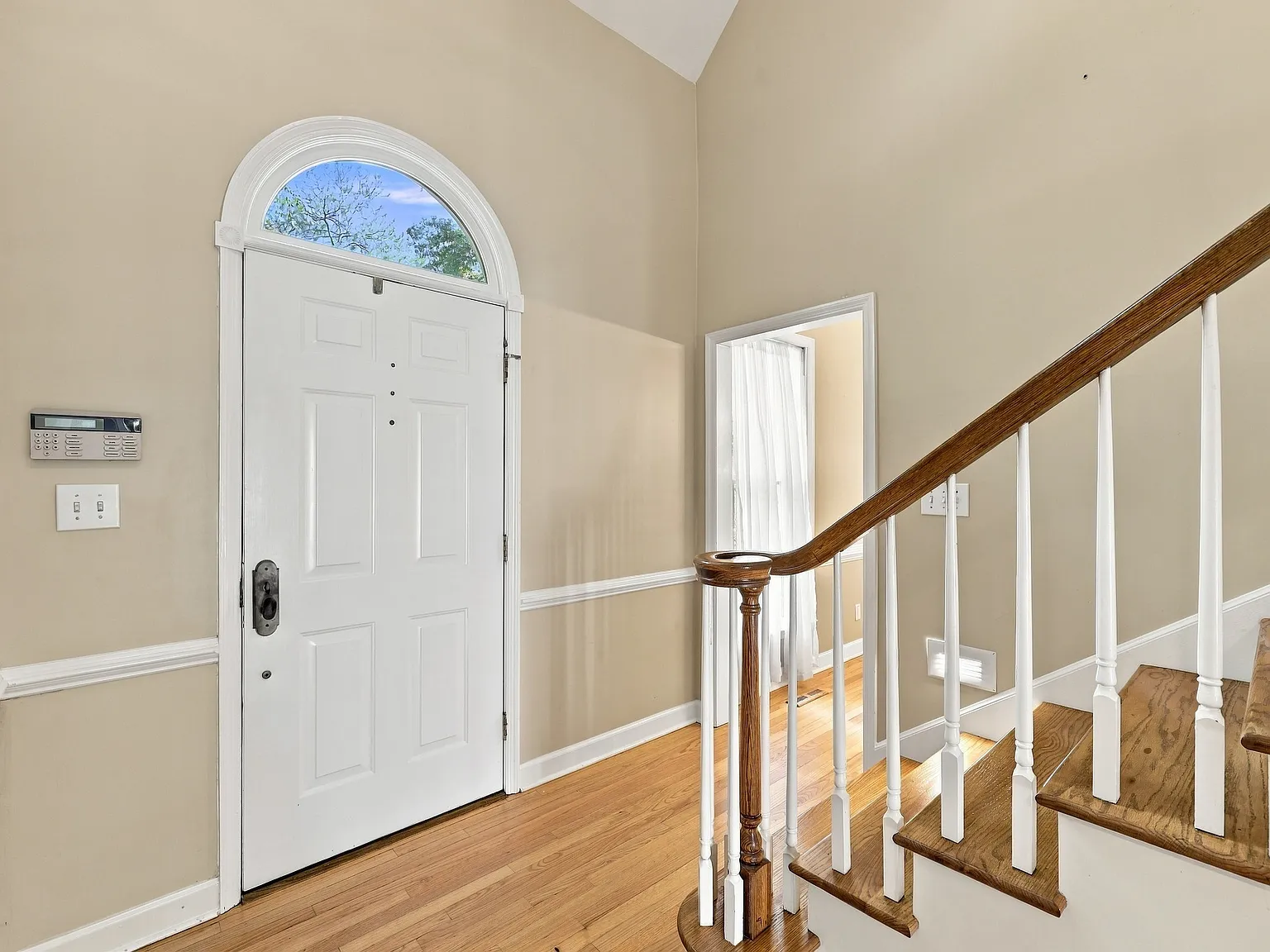 35 McDonald Road West - 1 — Photo 4