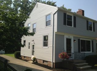 358 Canterbury Rd, Bay Village, OH 44140