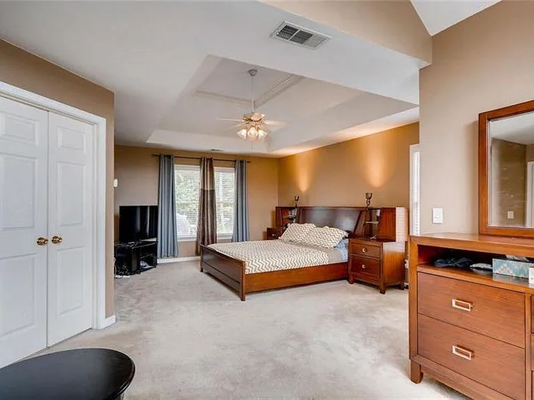 2920 Ridge Oak Dr — Photo 8