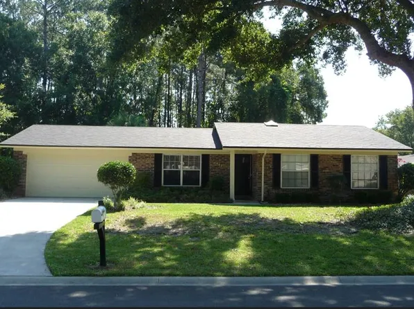 1447 Betty Ct, Orange Park, FL 32073