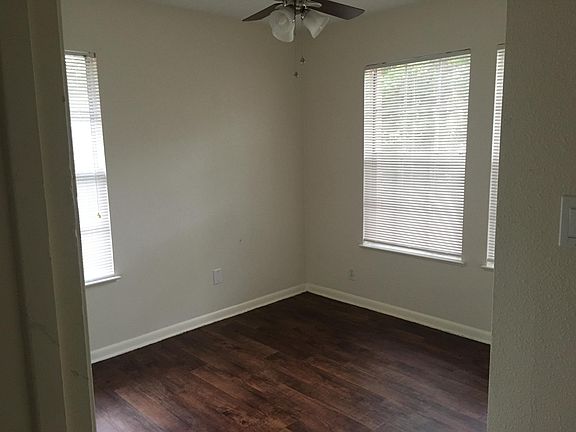 5th image of 2210 Pasadena Dr #A