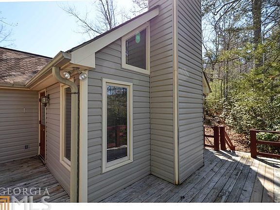 5th image of 270 Lovell Ln