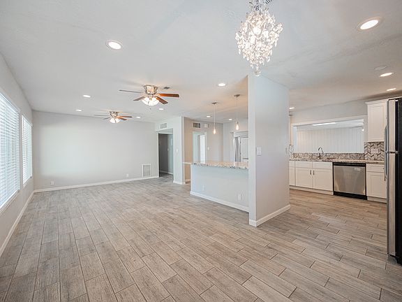 5th image of 1808 W Thomas Rd