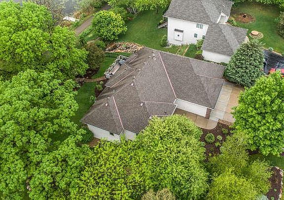 5th image of 1220 Earley Shores Ln
