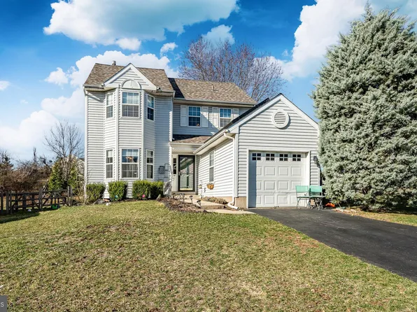 713 Queen Rd, Collegeville, PA 19426