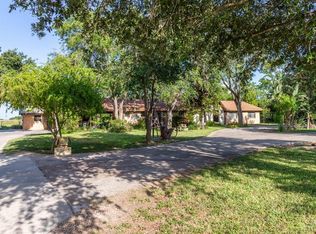 2002 N Mayberry Blvd, Alton, TX 78573