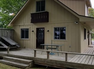 327 Old Trail Dr, Houghton Lake, MI 48629