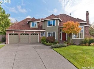 5001 Denton Dr, Lake Oswego, OR 97035