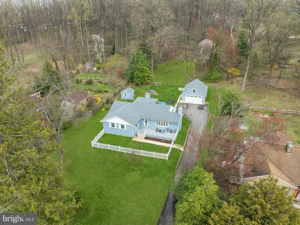 2335 Terwood Rd, Huntingdon Valley, PA 19006