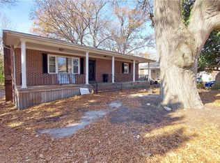 306 N 12th Ave, Hopewell, VA 23860