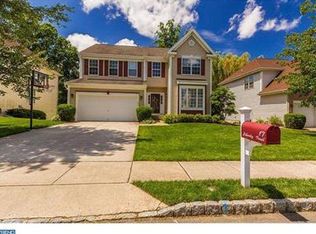 17 Liberty Trl, Delran, NJ 08075
