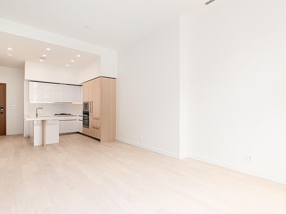 3rd image of 6811 Pearson Way #104