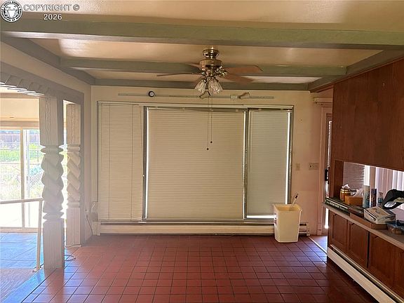 3rd image of 919 Dewey St