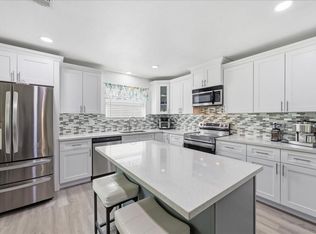 5280 Swallow Dr, Beaumont, TX 77707