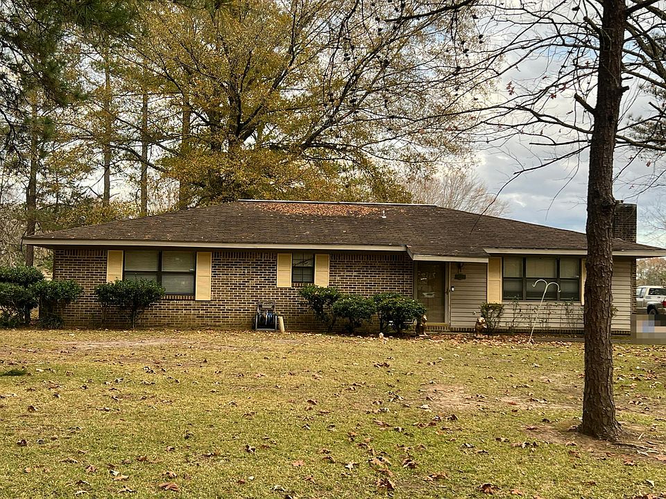 1st image of 809 Wesley St