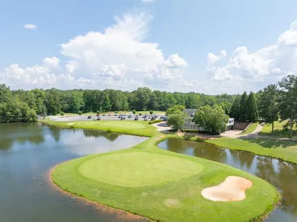 49 Inverness Ct, Hiram, GA 30141