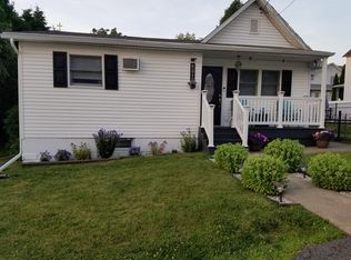 212 Lackawanna Ave, Dupont, PA 18641