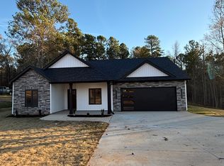 137 McBeth Rd, Cowpens, SC 29330