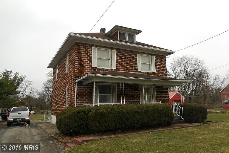1st image of 487 Warm Springs Ave